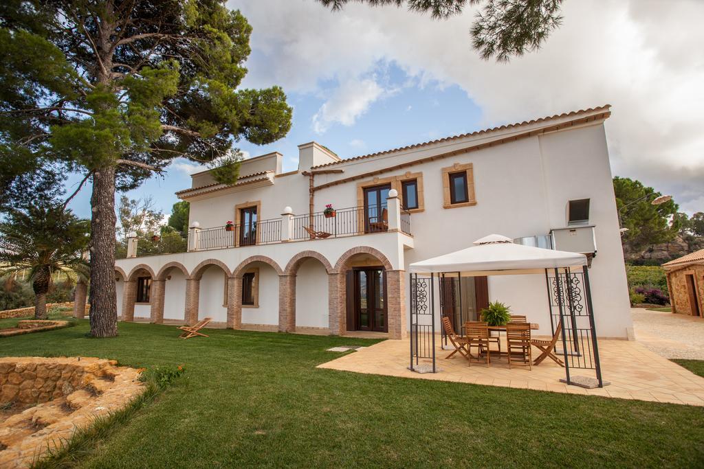 Agriturismo Feudo Muxarello Aragona Экстерьер фото