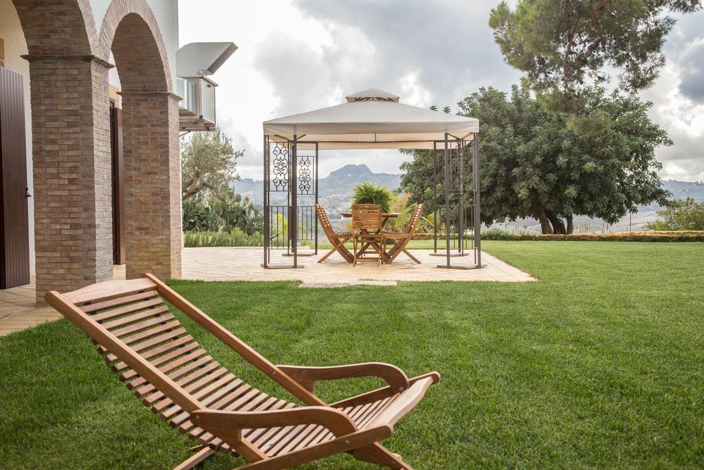 Agriturismo Feudo Muxarello Aragona Экстерьер фото